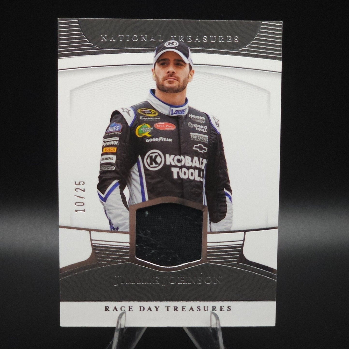 2023 Panini National Treasures Race Day Treasures Jimmie Johnson Glove /25 (MEM) - NASCARD.shop