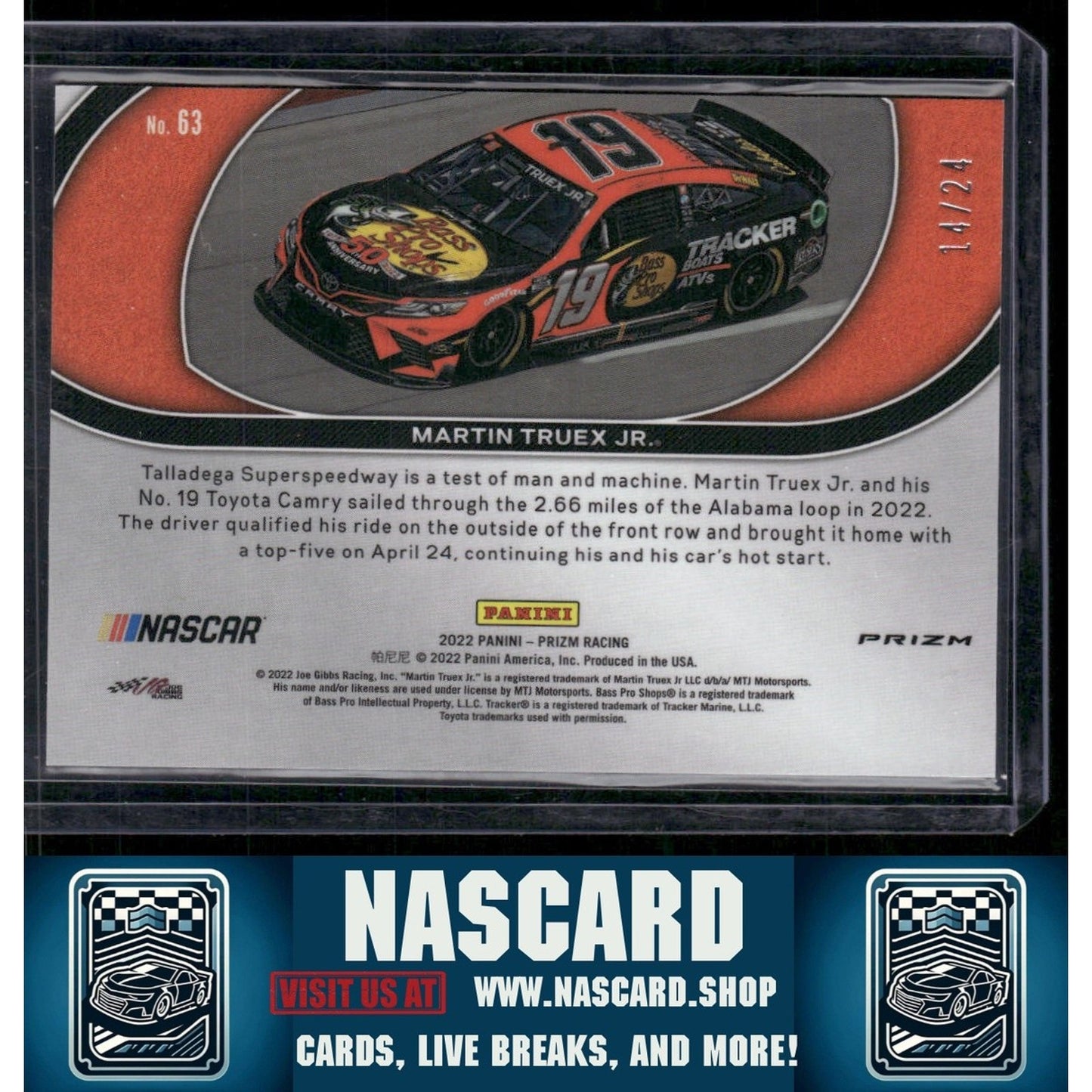 2022 Panini Prizm #63 Martin Truex Jr. Rainbow Prizm #/24 - NASCARD.shop