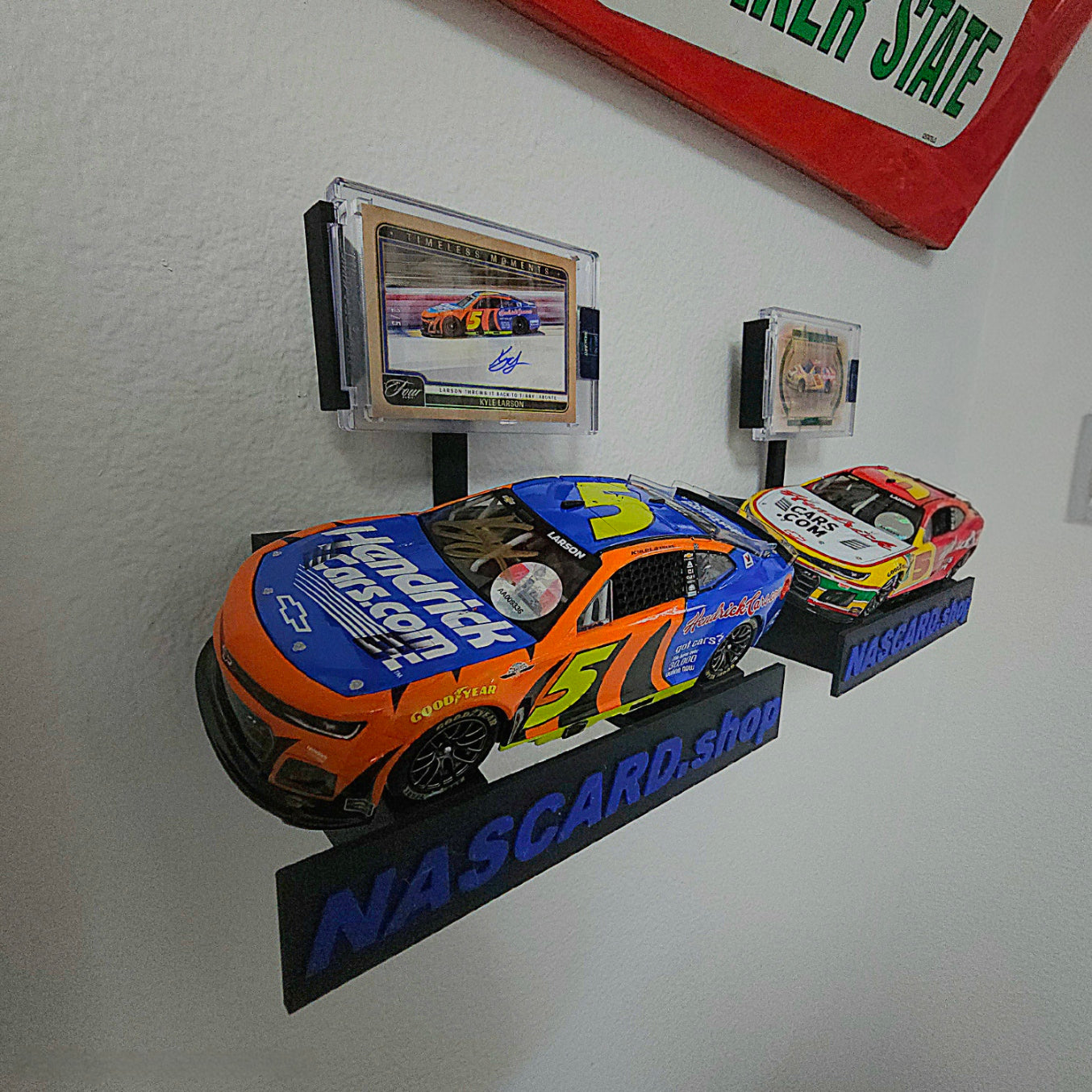 NASCARD.shop 1:24 Diecast & Trading Card Wall/Shelf Display Stand – Made in the USA