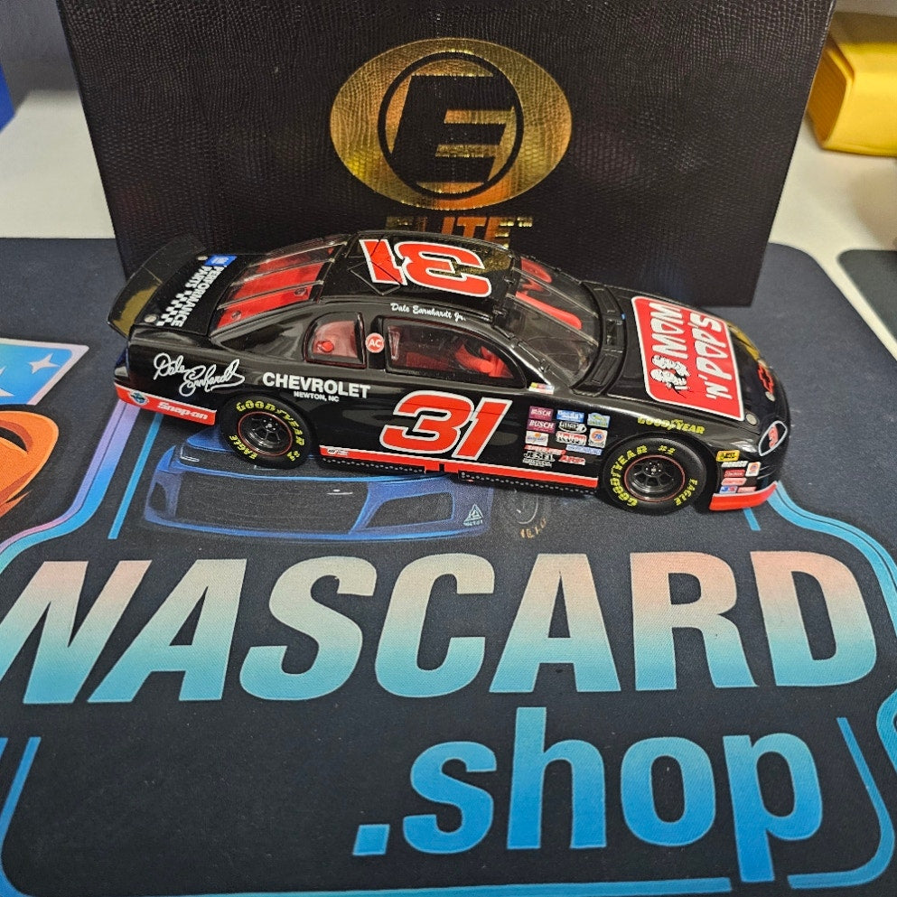 Dale Earnhardt Jr. #31 Mom 'N' Pop 1996 Diecast Car 1:24 Elite Early Career 1 of 5000