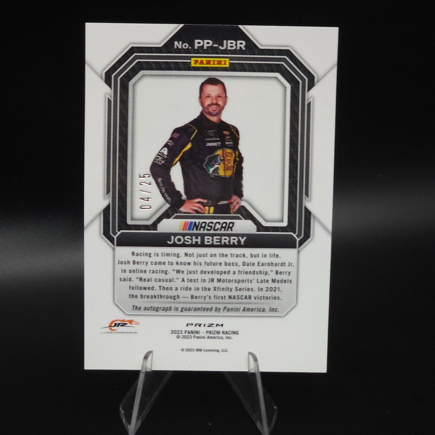 2023 Panini Prizm Patented Penmanship Hyper Purple and Yellow Josh Berry /25 - NASCARD.shop